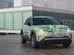 Volkswagen ID. Cross już na ulicach. Nowy elektryczny crossover za ok. 28 tys. euro