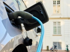 Koniec nadziei na pieniądze z programu NaszEauto. Dodatkowych dopłat z KPO nie będzie