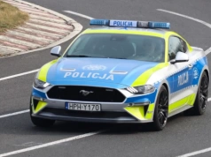 Zatrzymany pod Ciechanowem Mustang oficjalnie w służbie mazowieckiej policji