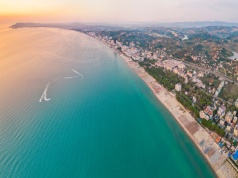 Tanio! 🚨 Wycieczka na Riwierę Albańską od 860 PLN ✨🏖️ Loty, 4🌟 hotel ze śniadaniami i samochód 😱🚗