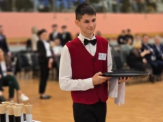 Stres, taca i dążenie do perfekcji. Młodzi kelnerzy w walce o mistrzostwo