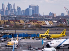 Problem z działalnością lotnisk w USA. Niektóre mogą zostać czasowo zamknięte