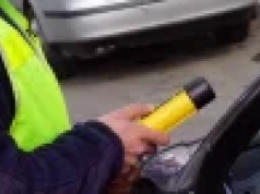 Wójt wpadł jadąc samochodem po pijanemu. Sprawa umorzona bo wyraził skruchę.