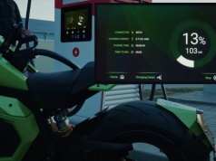 Donut Lab, odc. 4: Ładowanie baterii w motocyklu Verge TS Pro. Imponująca i moc, i krzywa