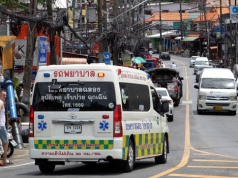 Tragedia w Tajlandii. Bus z turystami uderzył w latarnię