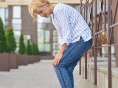 Ból zmusza do odpoczynku w trakcie spaceru? To objaw problemu z tętnicami