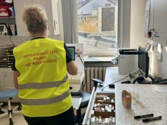 Nowoczesne rozwiązanie w krakowskim szpitalu. Elektroniczne tace do leków