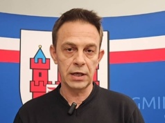 Zamknięte szkoły i mieszkańcy bez wody. Kryzys po skażeniu na Mazurach