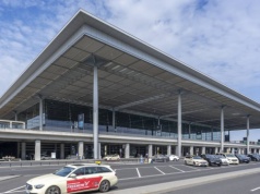 Strajk na lotnisku w Berlinie. Odwołane setki lotów, 57 tys. pasażerów nie wyruszy w podróż