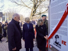 Kołobrzeg uhonorował gen. Skrzypczaka. „Żołnierz zawsze był na pierwszym miejscu”