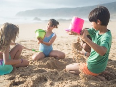 Wakacje bez nudy – dlaczego warto postawić na aktywny wyjazd?