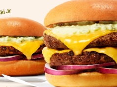 MAX Premium Burgers wprowadza Tatarskiego. To smak, który znamy ze świątecznego stołu