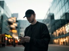 Chatboty nie pomagają? Naukowcy zbadali trudne rozmowy