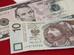 Złoty odrabia straty. Kursy walut pod wpływem większego optymizmu