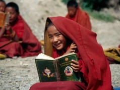 Spadek liczby wyznawców buddyzmu na całym świecie