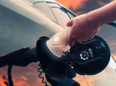 Elektromobilność hamuje popyt na ropę. Oszczędności sięgają milionów baryłek dziennie