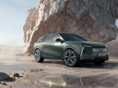 DS całkowicie odświeża model 7. Przywitajcie N°7