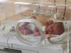 Lek ze świńskich płuc wycofany w całej Polsce. GIF: ryzyko skażenia