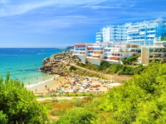 Polacy kupują tam mieszkania na potęgę. Dużo taniej niż w Polsce, a pogoda dopisuje cały rok