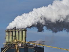 Rząd chce przebudowy ETS. Przemysł ma zyskać czas i niższe koszty