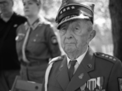 Na Litwie zmarł kpt. Stanisław Poźniak, legendarny żołnierz AK, uczestnik operacji „Ostra Brama”