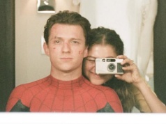 Poznali się na planie "Spider-Mana". Później naprawił jej drzwi. "To zadziałało"