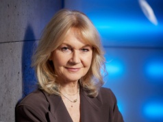 Jedno do odpoczynku, drugie do pracy. Tak mieszka polska dziennikarka. Dwa różne światy