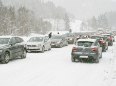 Śnieżyce i mrozy wracają do Polski. Meteorolodzy podali datę