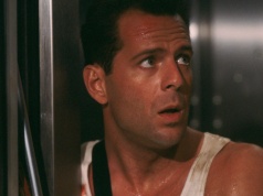 Świetlaną karierę przerwała tragiczna diagnoza. Bruce Willis kończy dziś 71 lat