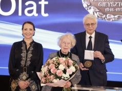 Prof. Ewa Chojecka laureatką Nagrody im. prof. Aleksandra Gieysztora