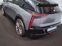 Wideo: nowy DS N°7. Będzie silnik spalinowy, tylko mało premium