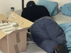 Nielegalne papierosy i narkotyki w jednym z mieszkań w Legnicy (FILM)