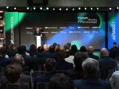 Ruszyło Forum Rynku Finansowego. Ważne debaty przed wręczeniem nagród "Parkietu"