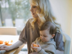 10 zawodów dla młodej mamy. Zarabiaj bez wychodzenia z domu i bądź blisko dziecka