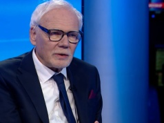 Gaszenie pożaru benzyną. Dlaczego spór o Trybunał Konstytucyjny to droga w przepaść?