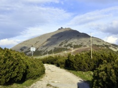 Śnieżka bywa nazywana Królową Wichur. Jest to rekordzistka w skali Europy