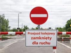 Kolejne przejazdy kolejowe w gminach Gorzkowice i Rozprza będą zamknięte
