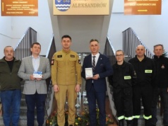 Strażacy dbają o bezpieczeństwo mieszkańców. Darmowe czujniki czadu tym razem w Gminie Aleksandrów