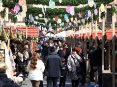 Mały Rynek znów przyciąga tłumy. W Krakowie ruszył Kiermasz św. Józefa