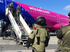 Antyterroryści na gdańskim lotnisku. Trenowali w samolocie