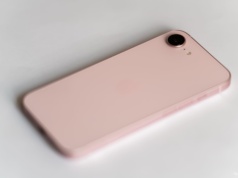 iFixit demontuje iPhone 17e i odkrywa opcję MagSafe dla iPhone 16e