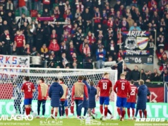 Koniec przygody Rakowa w Lidze Konferencji. Fiorentina zwyciężyła w Sosnowcu