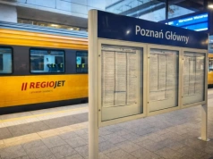 Pół roku ostrej konkurencji na torach. Tylu Polaków wybrało żółte pociągi