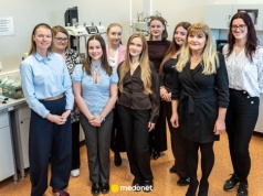 Polskie naukowczynie pomogą pacjentom z AZS. Pracują nad "inteligentnym plastrem"