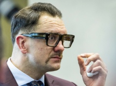 Łukasz Mejza zrzeka się immunitetu. Odpowie za wykroczenia drogowe