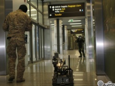 Mało zabawny żart na krakowskim lotnisku. Postawił na nogi służby, nigdzie nie poleciał