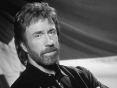 Chuck Norris nie żyje. Legendarny aktor zgodził się odejść w wieku 86 lat