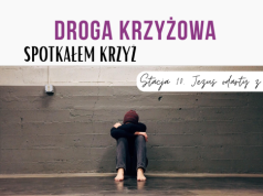 Stacja dziesiąta: Jezus odarty z szat 