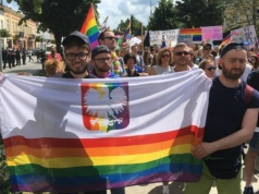 NSA lekceważy polską konstytucję i legalizuje w Polsce związek sodomicki