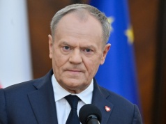 Tusk o propozycji prezydenta ws. SAFE: Motywowana politycznie